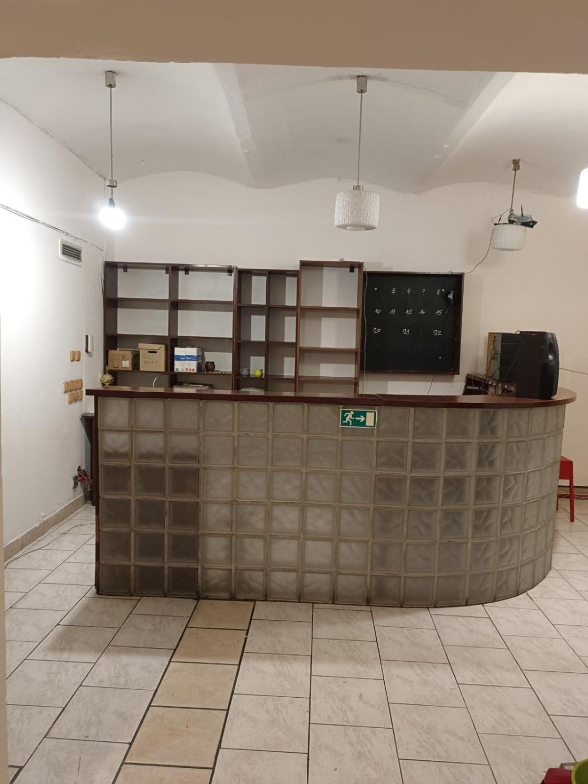 House Marabou Hostel *