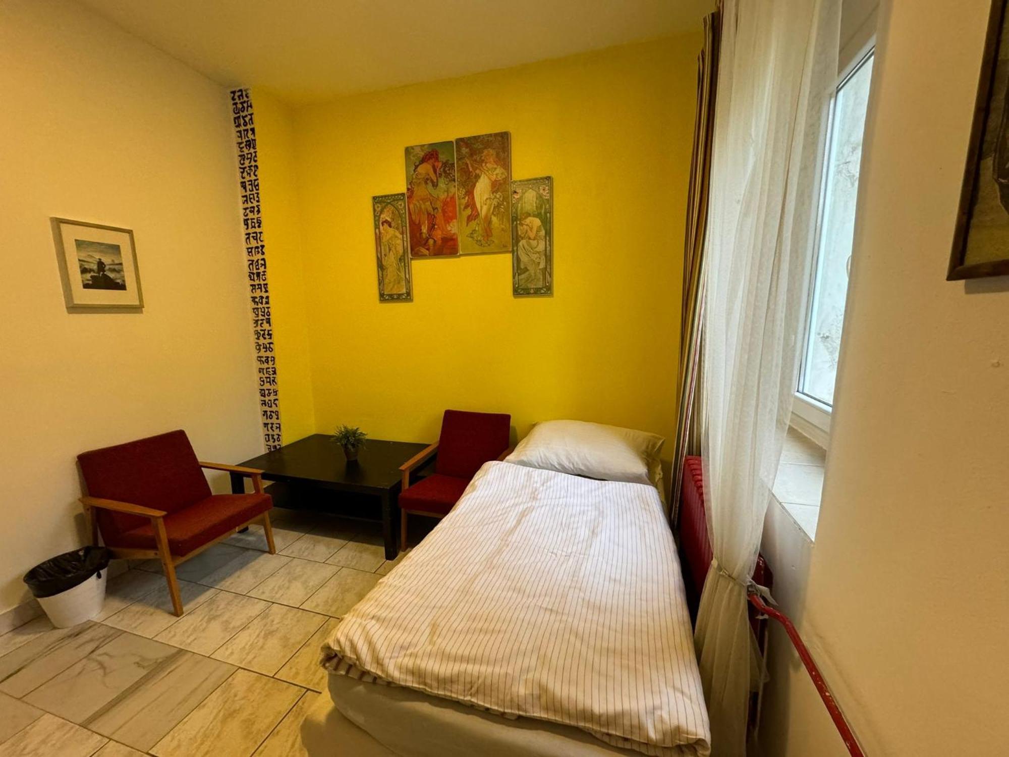 House Marabou Hostel Prague